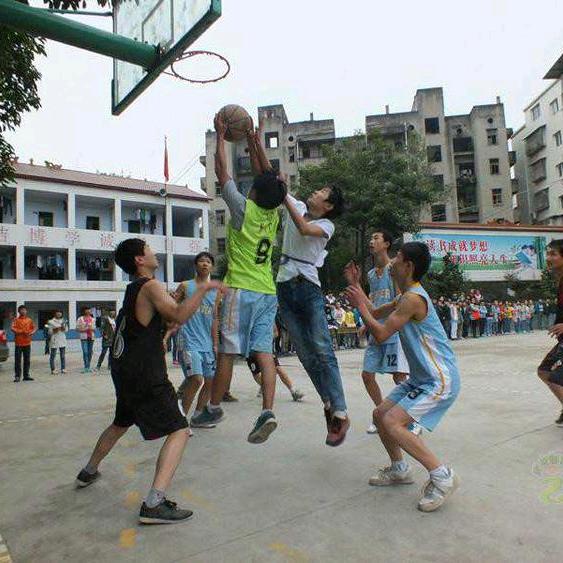 归德中心校钟超同学