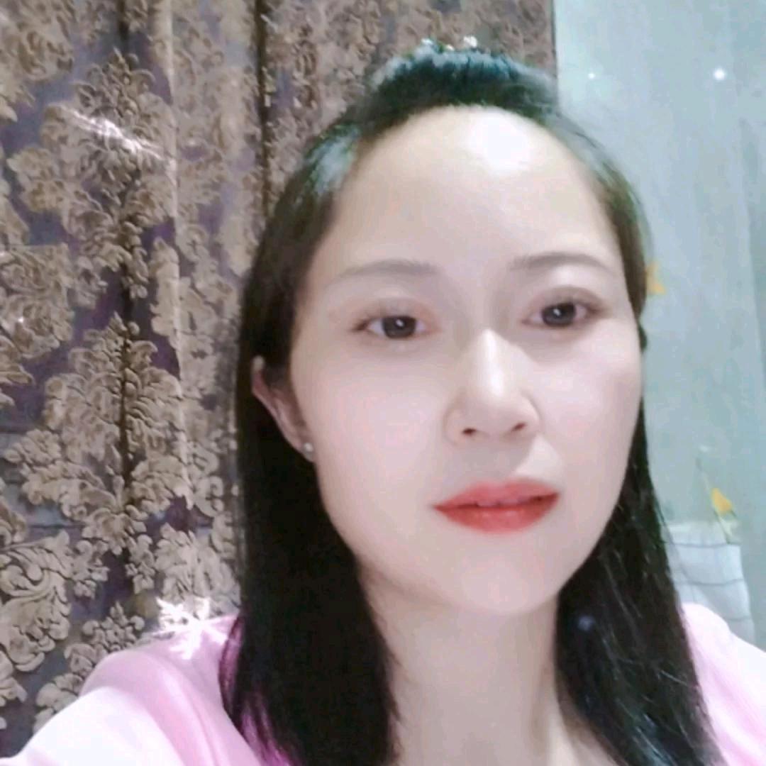美艺小吃，云南米线，卷粉。