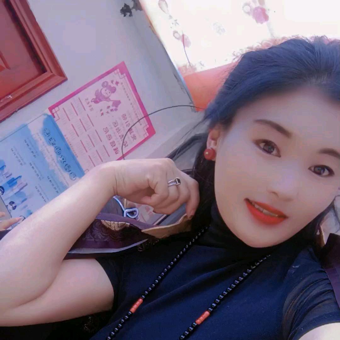 宝藏女孩🌹🌹