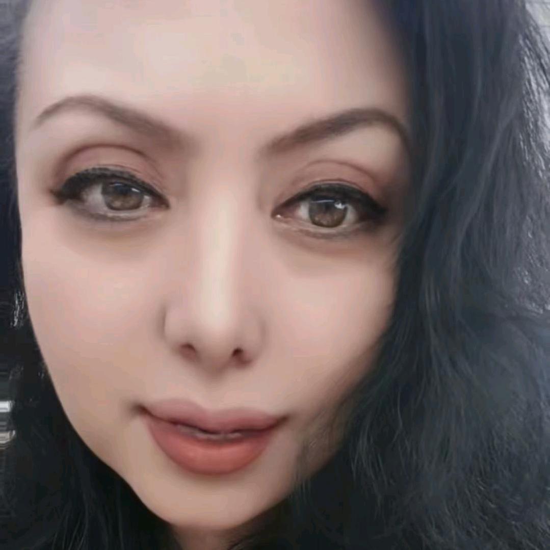 GUL  MALAK