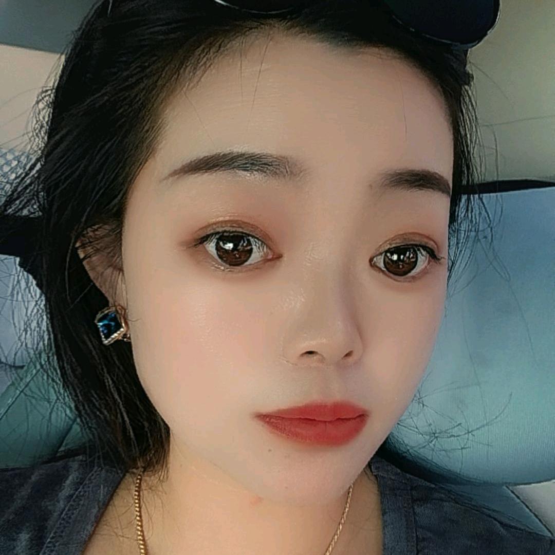 上海卖手机的Zeng姑娘