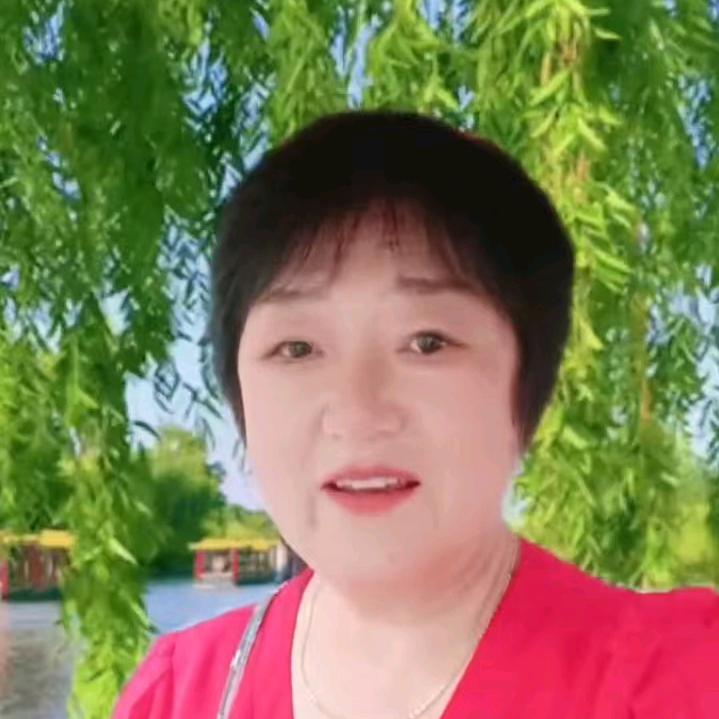 杨姐(下午8:20准时开播)