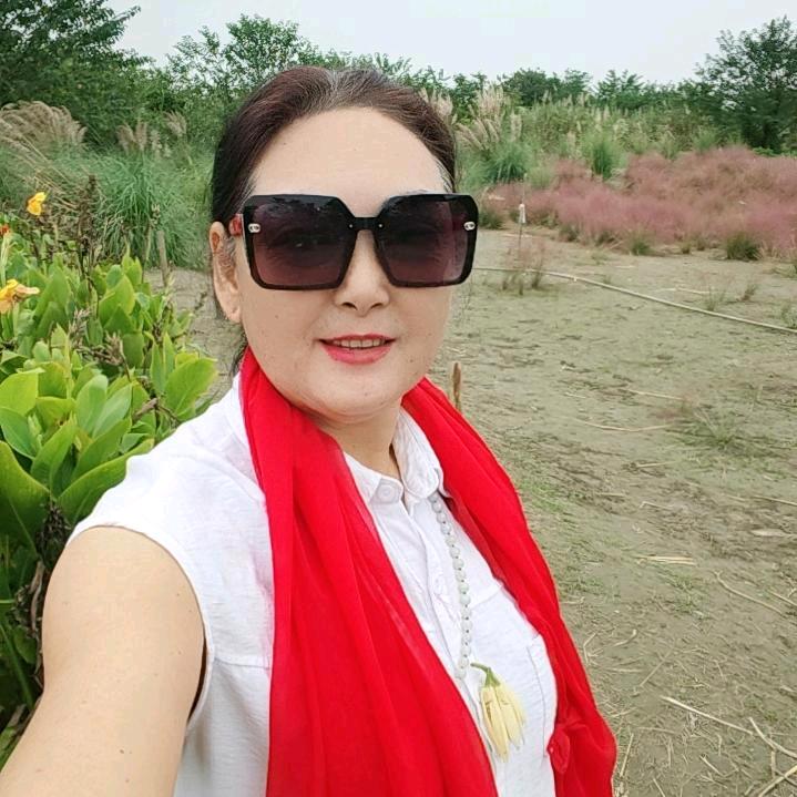 喜欢跳舞的姐姐