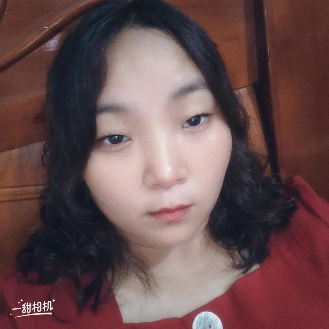 嫣然“①”笑