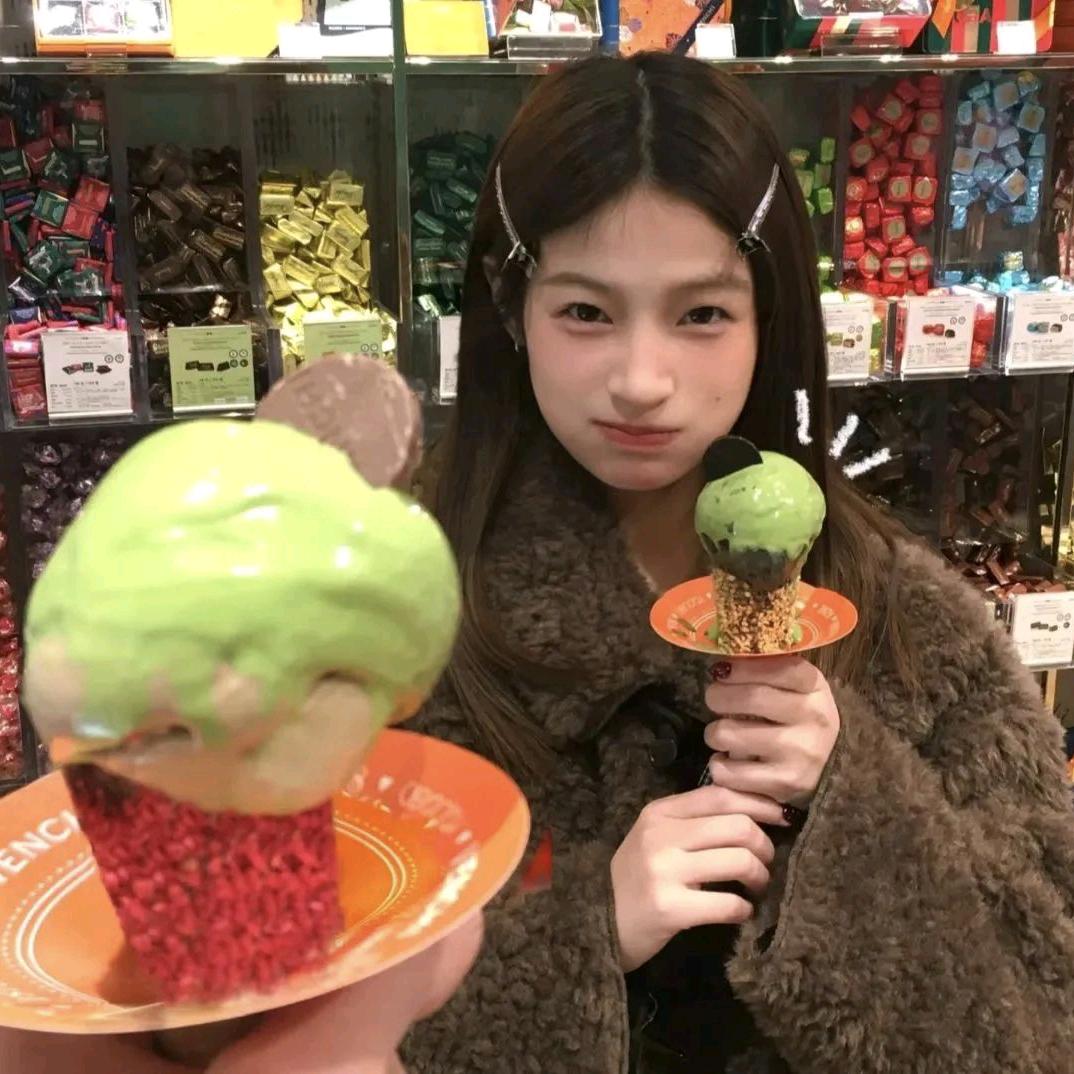 肆呓