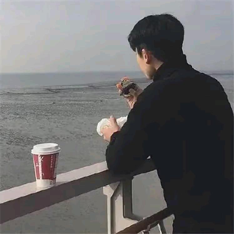 拽哥的冷漠