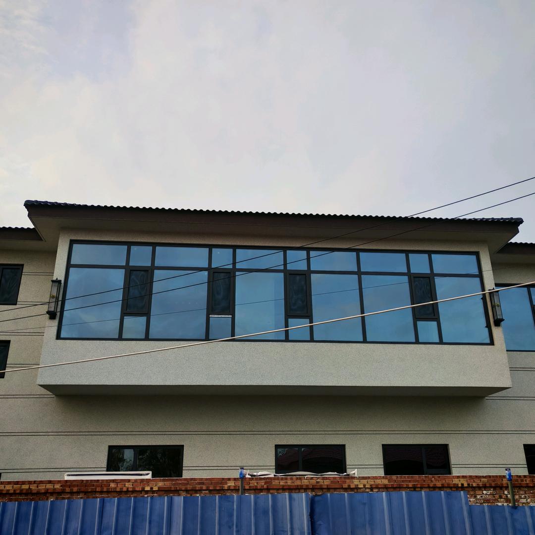 西峰区新视界门窗