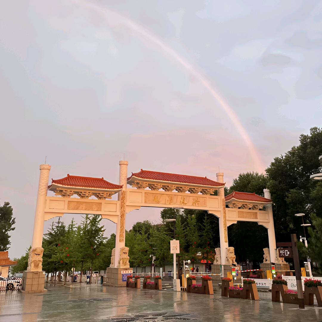 兴城海边民宿℡