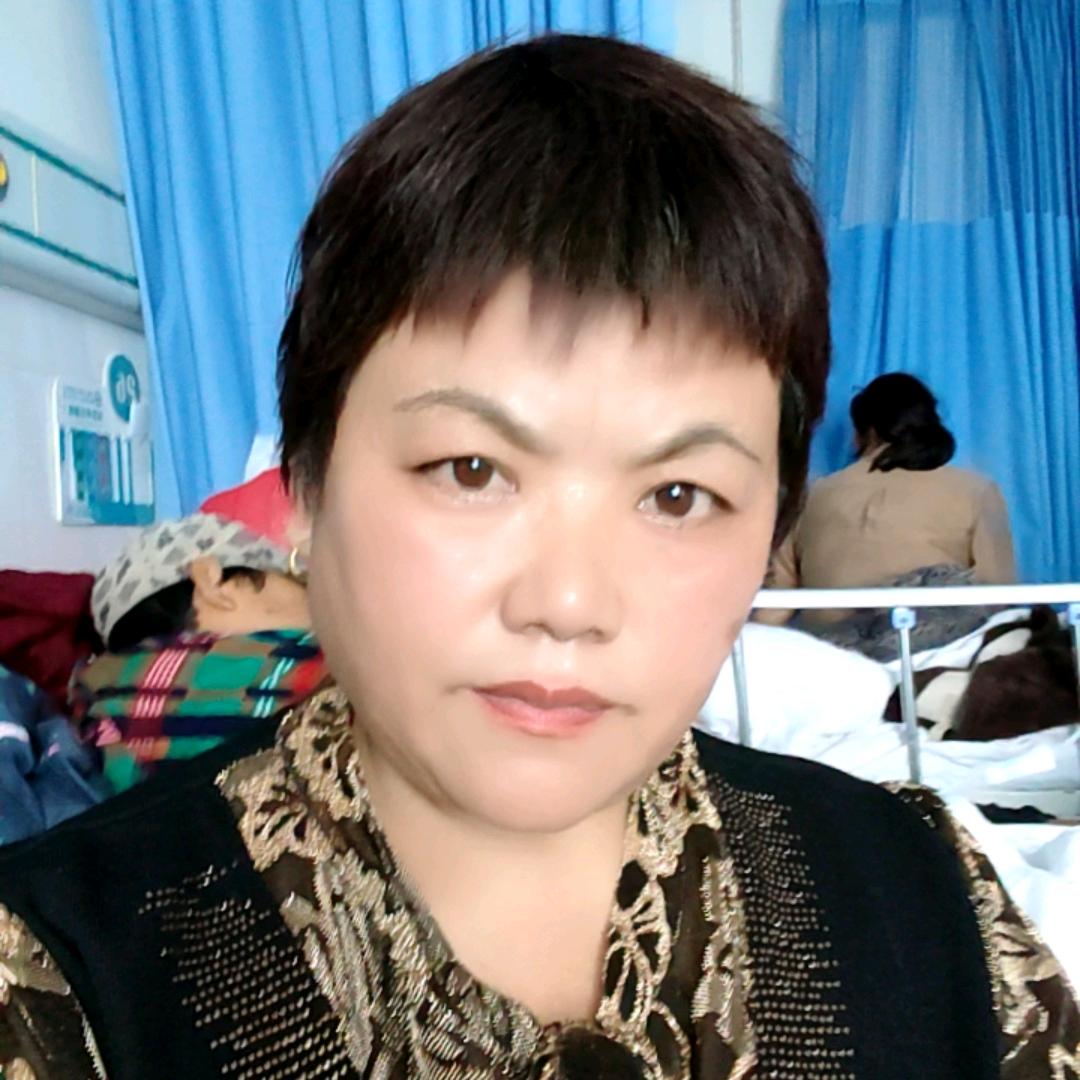 李金玲