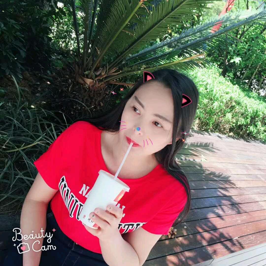 伸手不打笑脸人