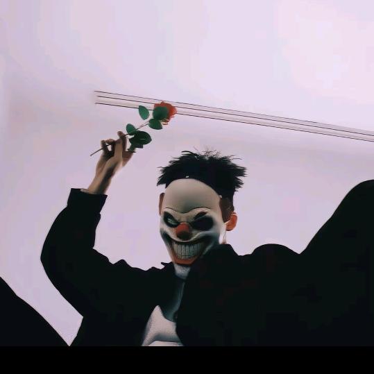 喃。