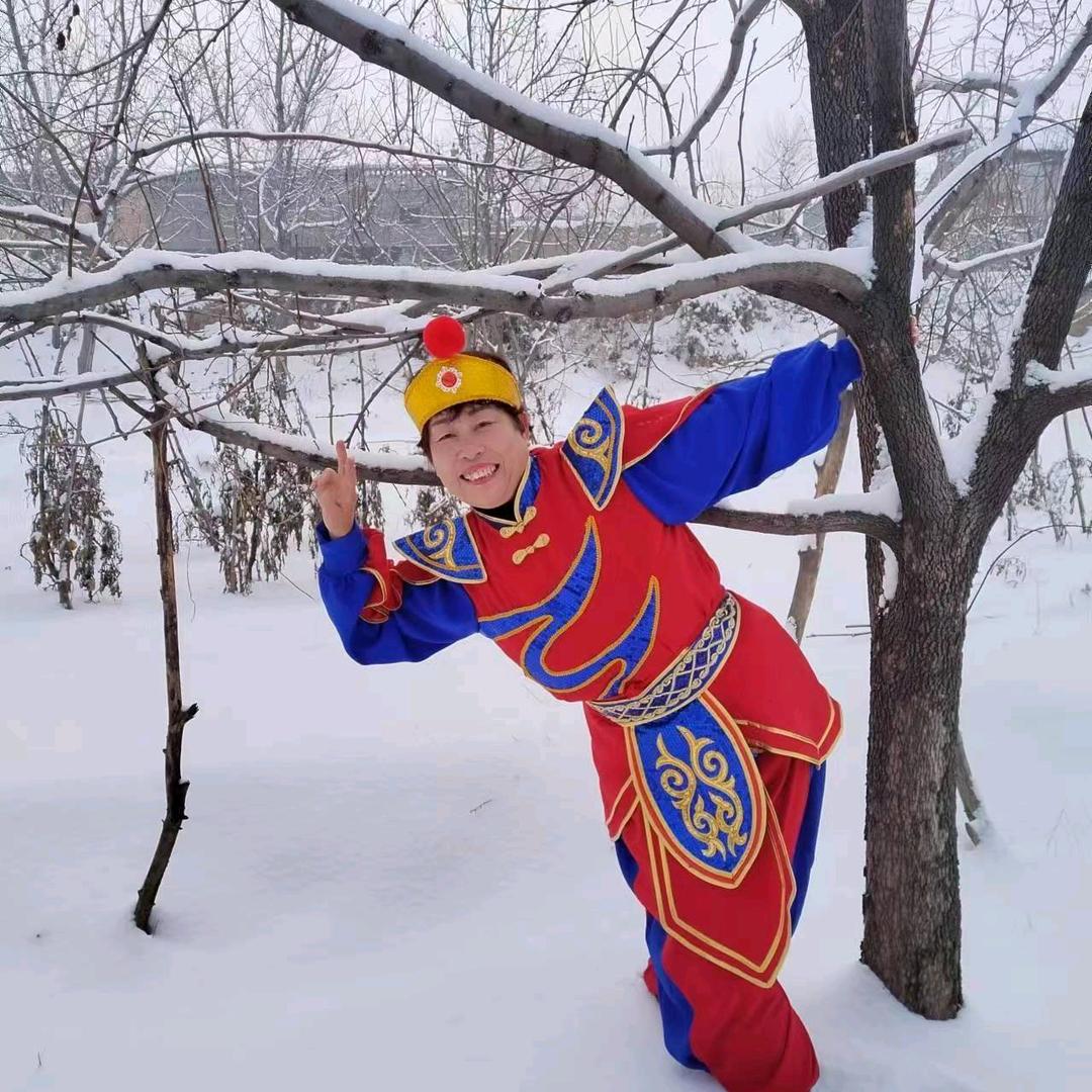 三佳村许小红锣鼓队