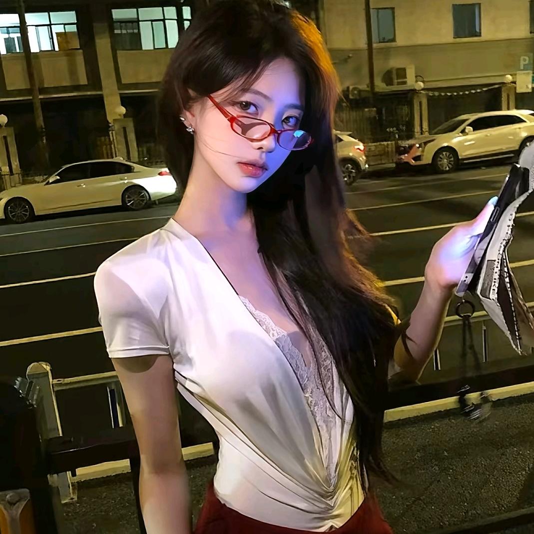 渔不爱吃鱼（主播来主播四面八方来）