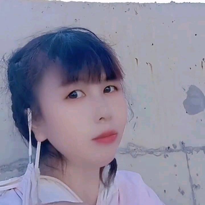 万英，离婚四年多了，想要一个家