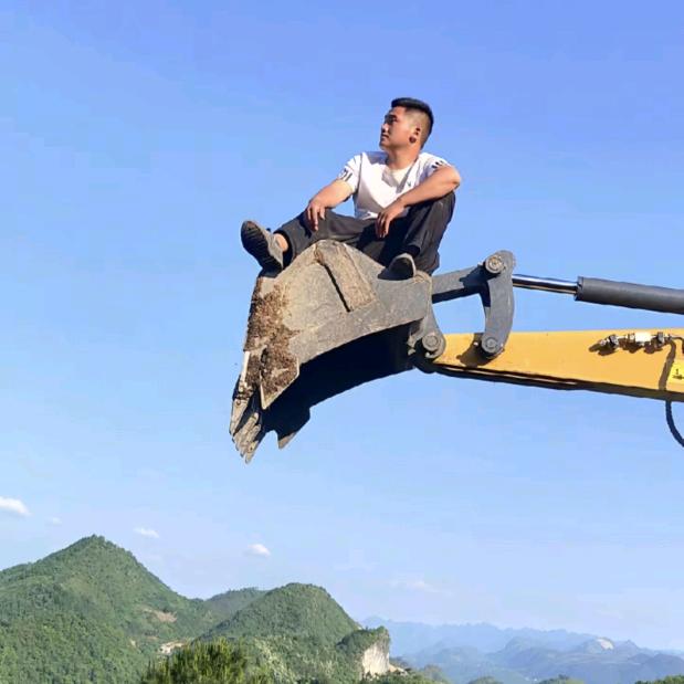 户外阿彪（炸包哥）