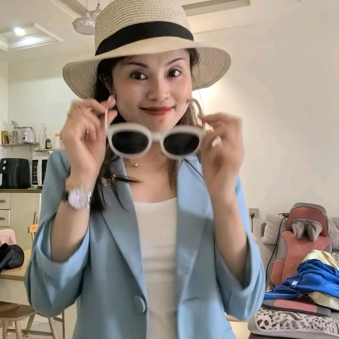 百变女神(直播筹备中)