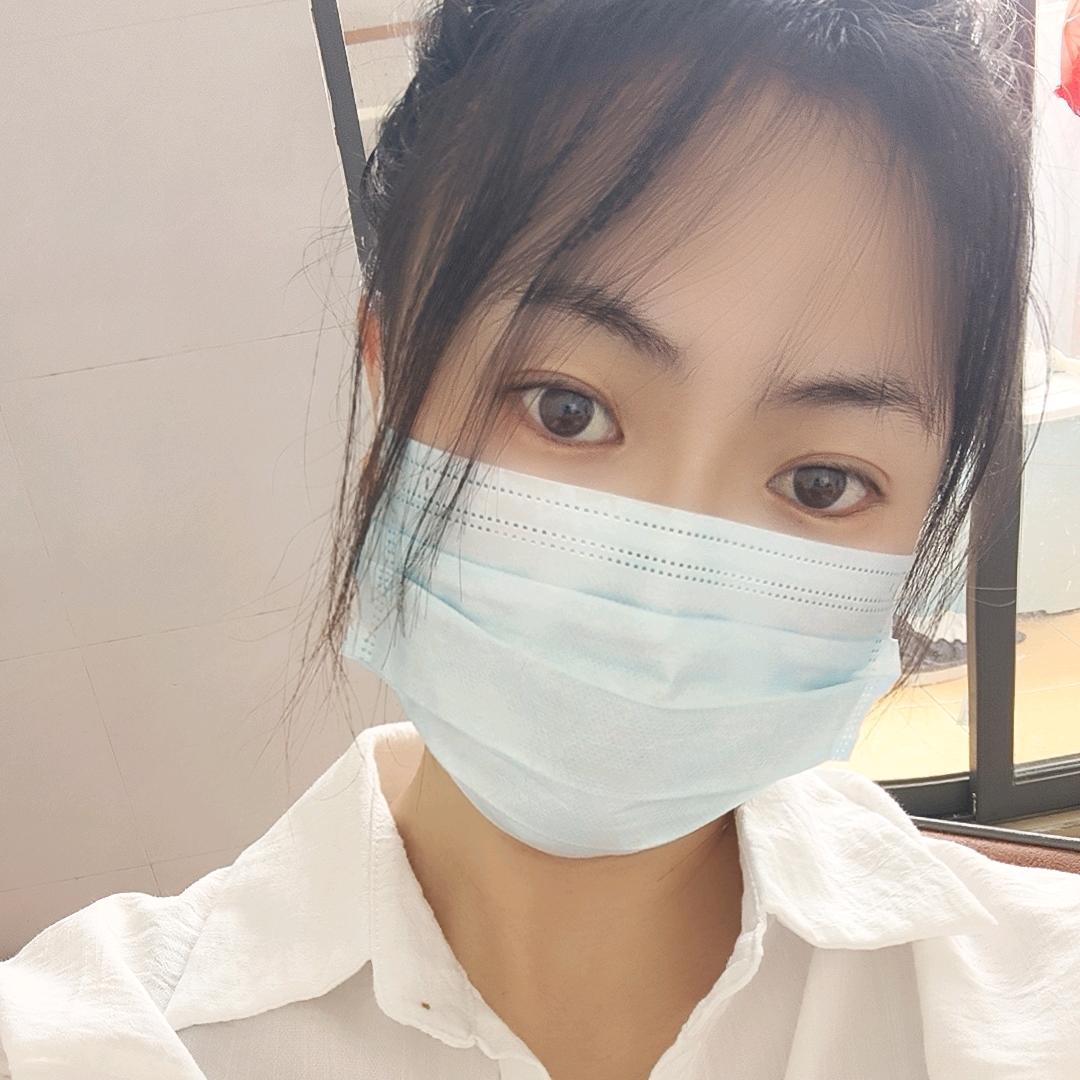 霖 薇