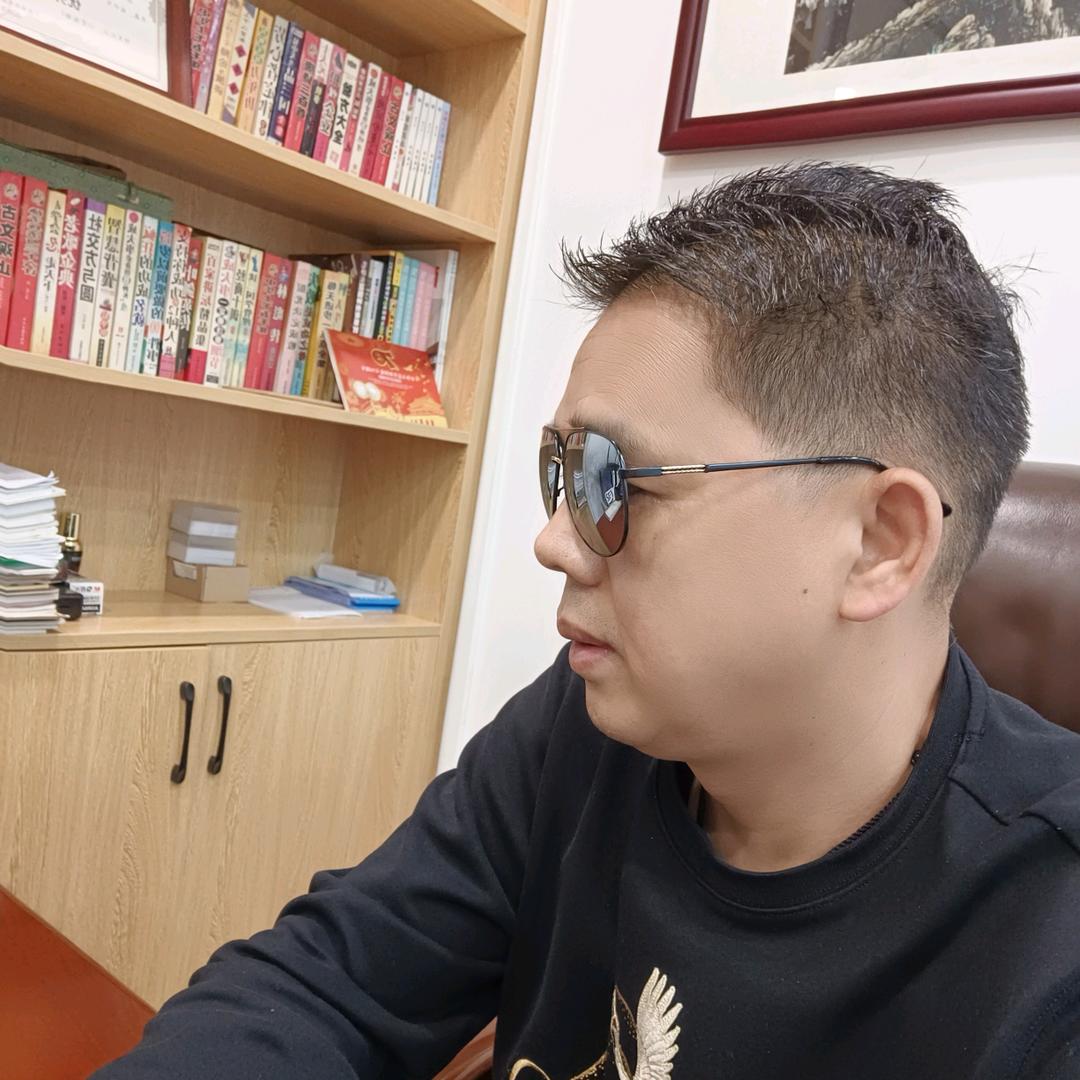 我行我素(建哥哥)