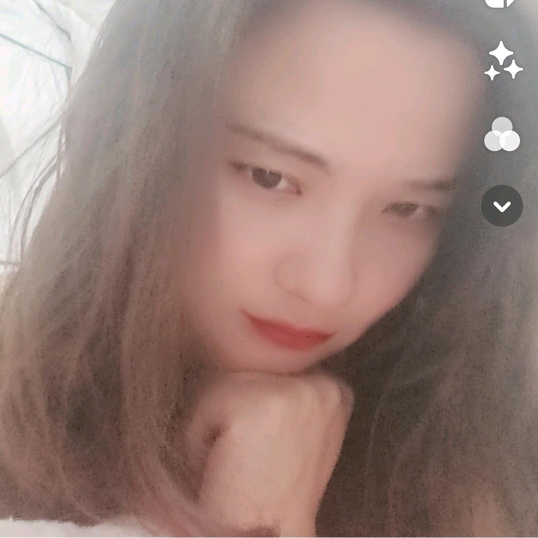 静默微笑ly🌹🌹🌹🌹🌹🌹