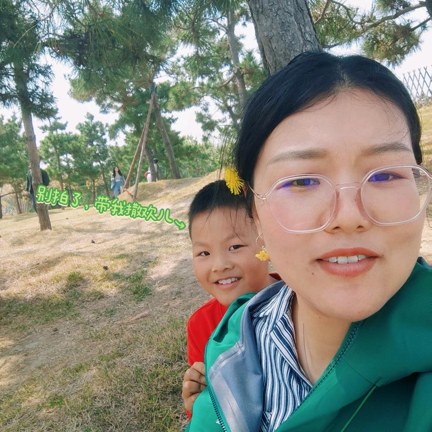 白菜虫是二手小学生