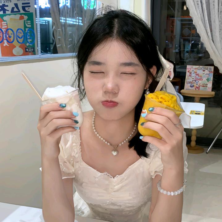 林恩要玩扮家家