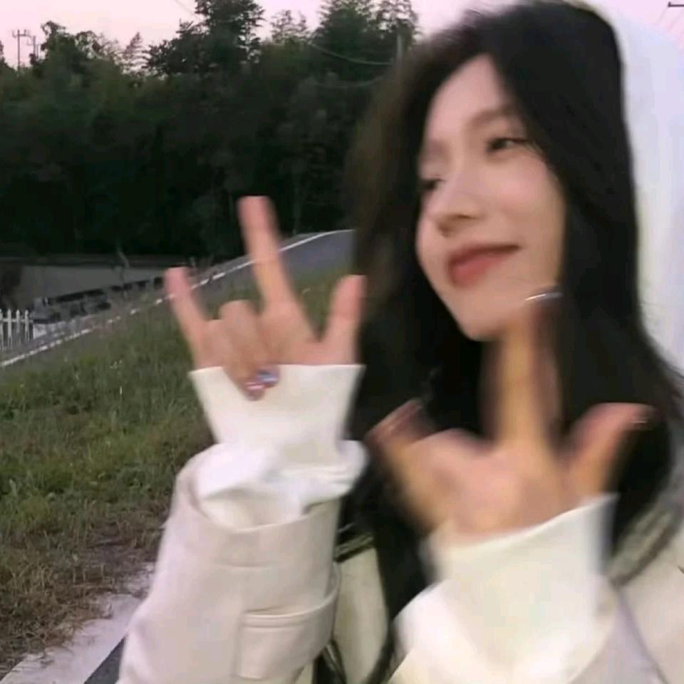 路人A