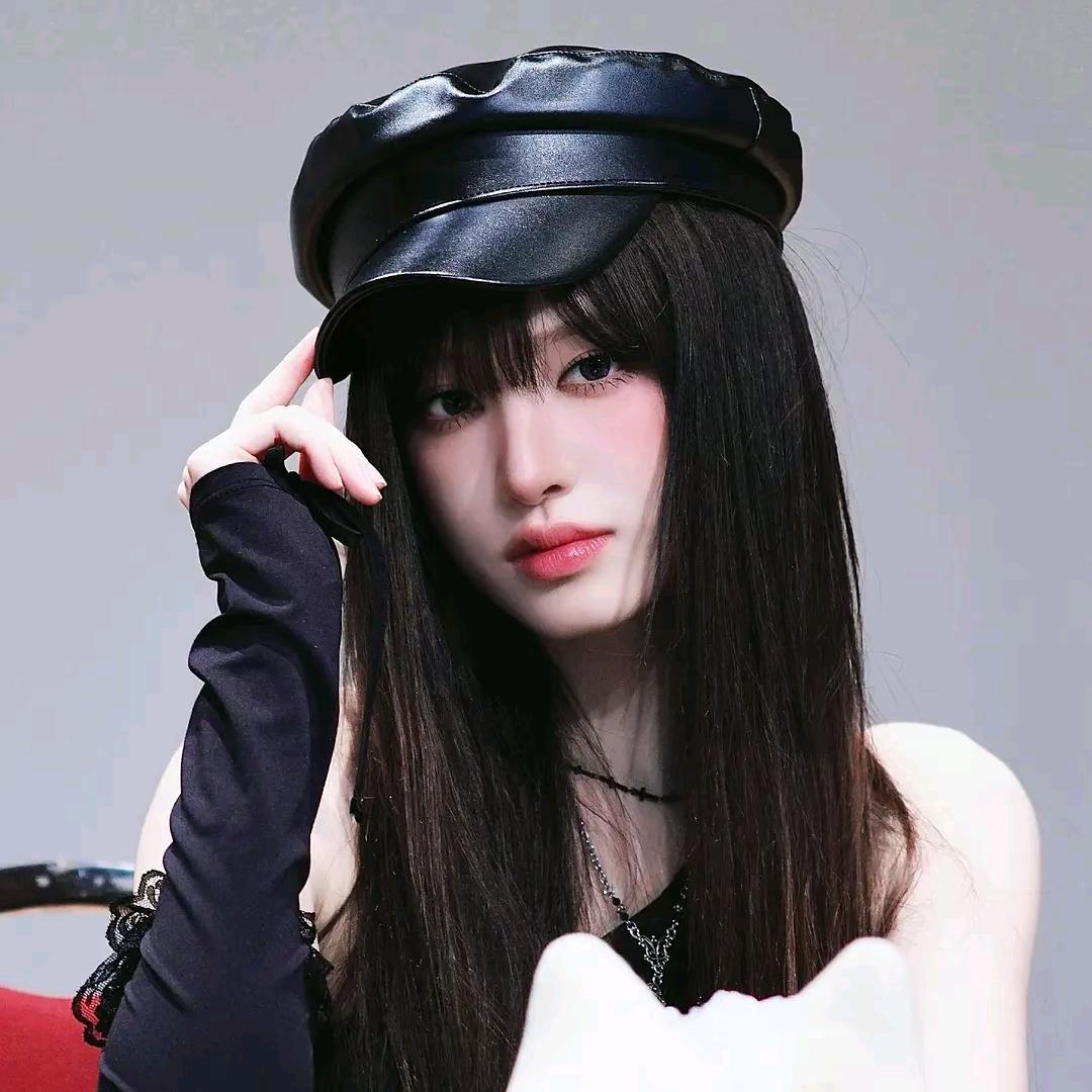 擦肩而过的季女士🍞
