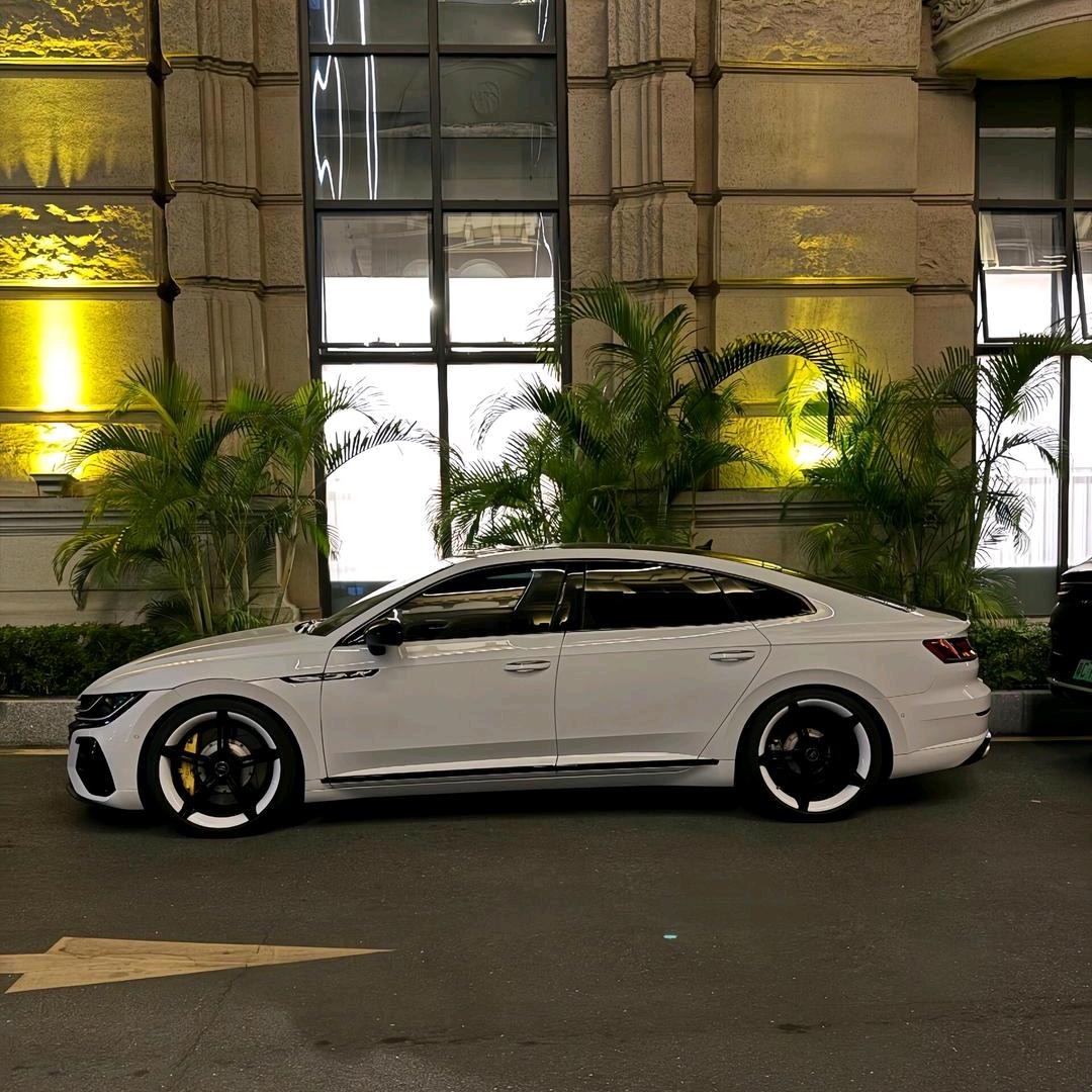 你该到博物馆里呆着╮（╯