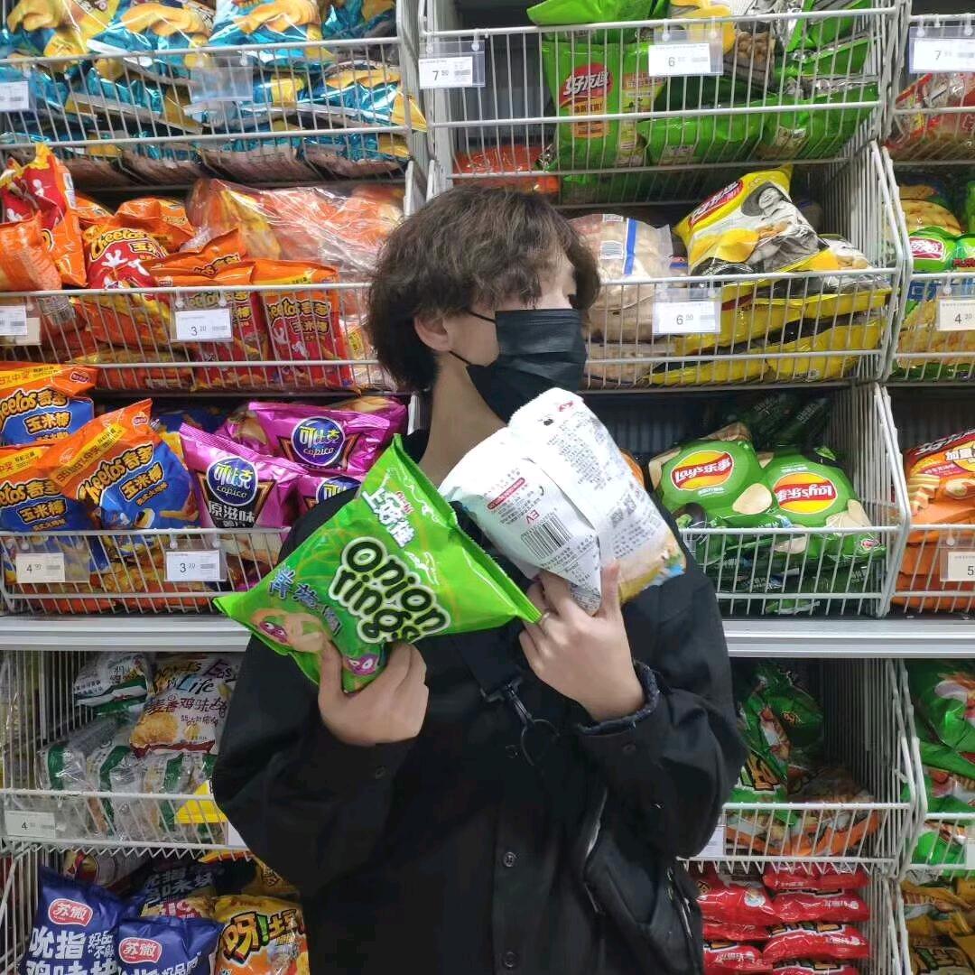 想见东东