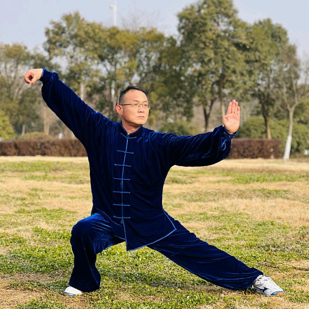 彪歌
