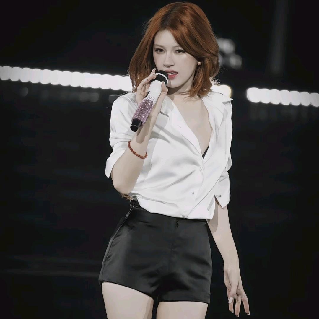 蕾丝性感大鼻嘎