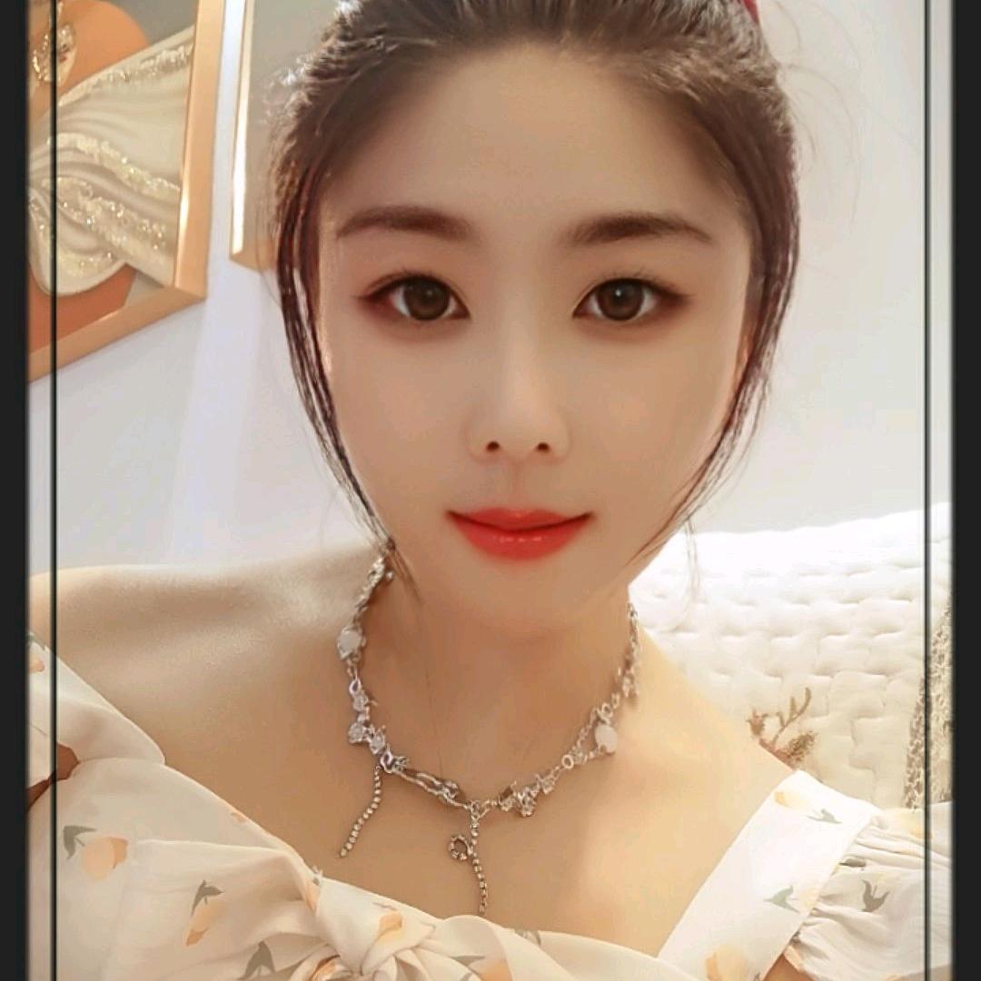 小颜(锦鲤)
