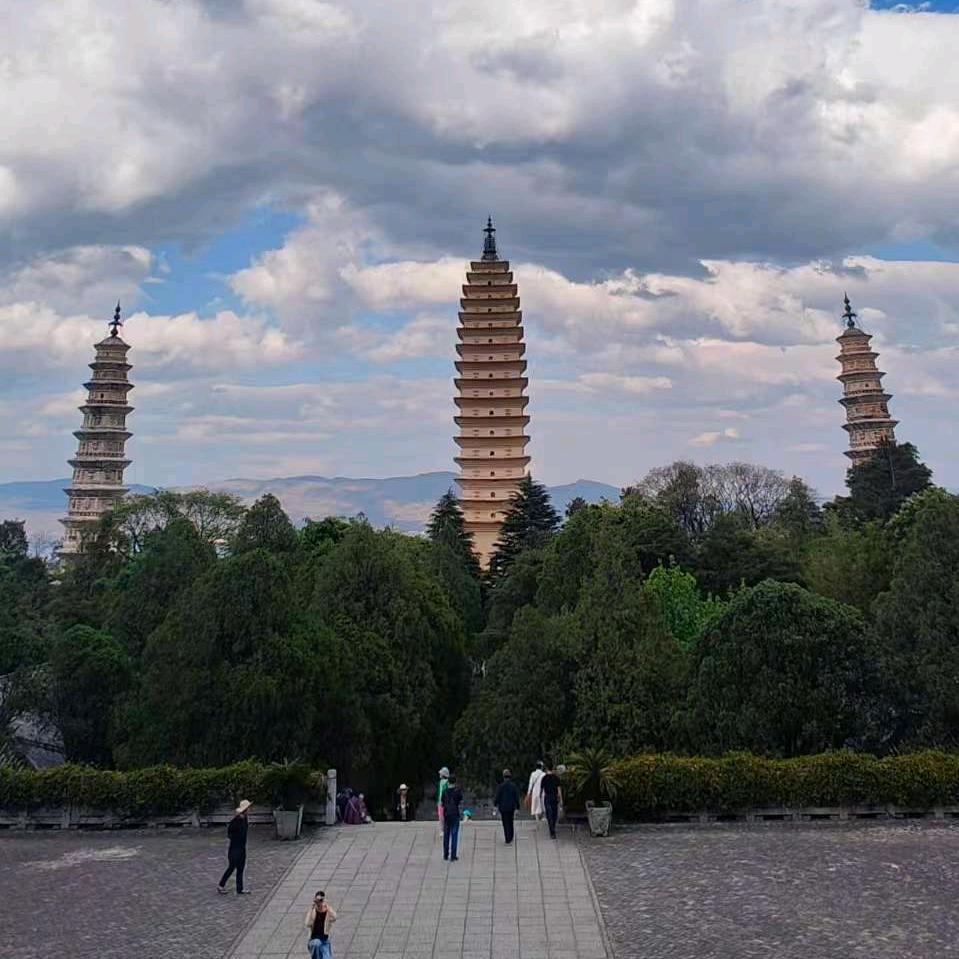 二妮