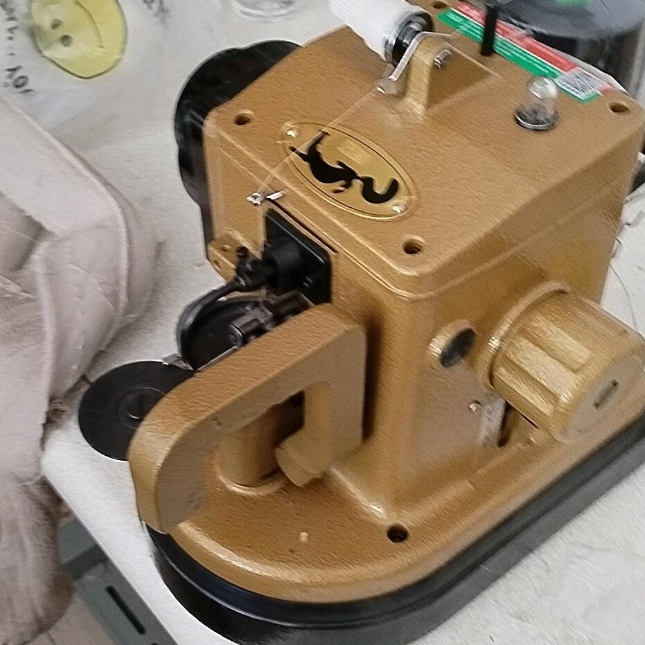 裘皮机老狼