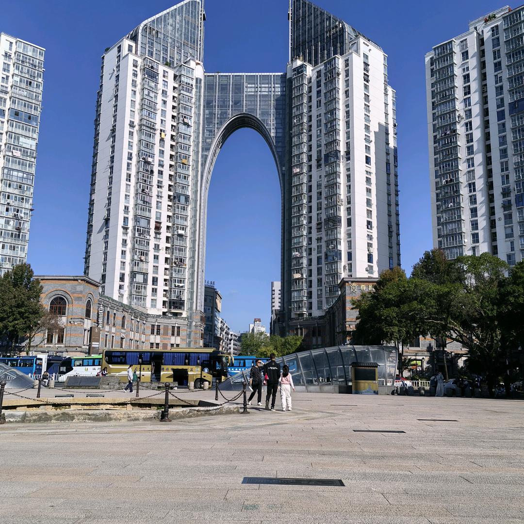 正能量大队