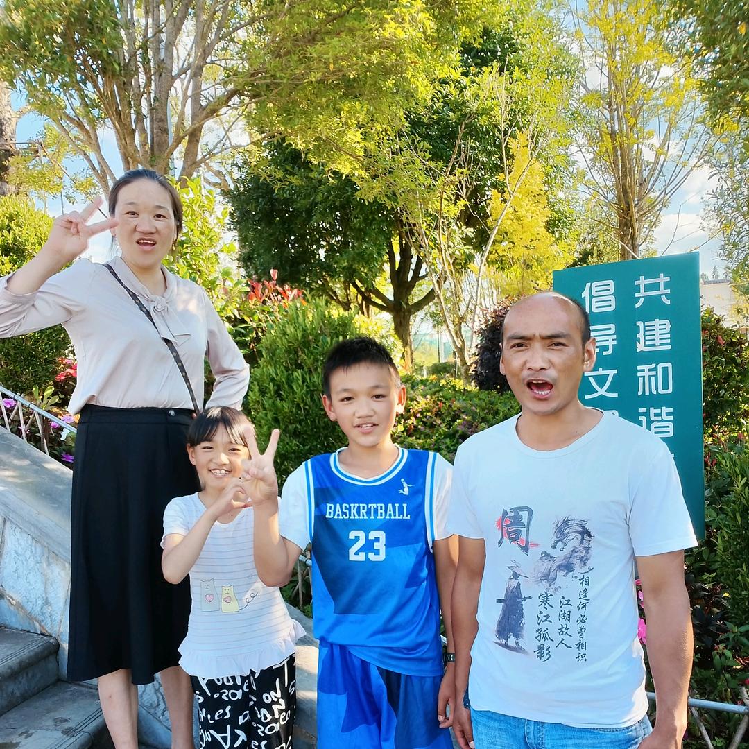 凤凰涅槃，浴火重生