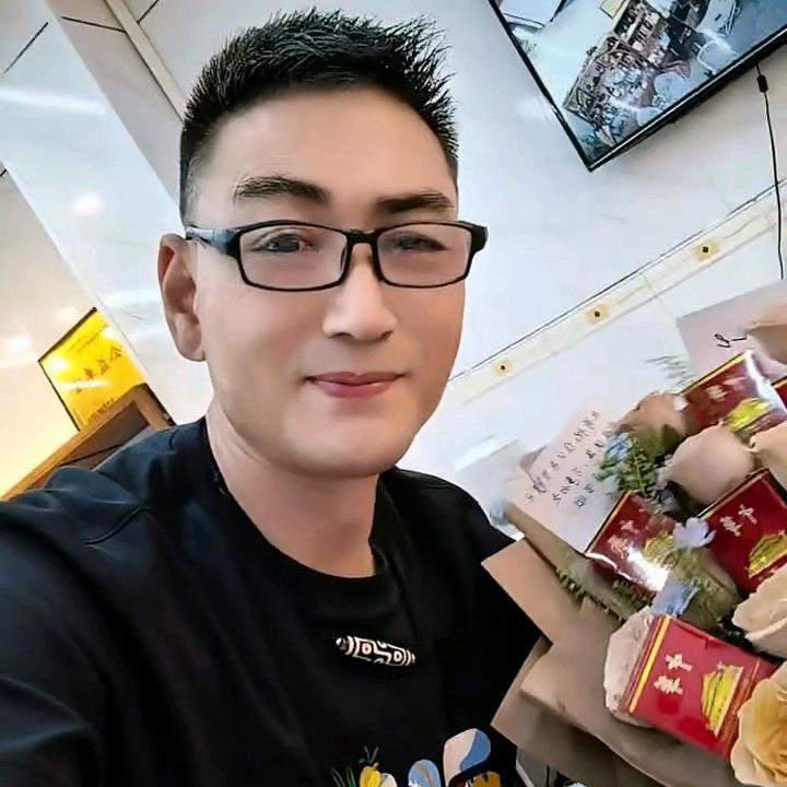 🍁🔥东哥🔥🍁