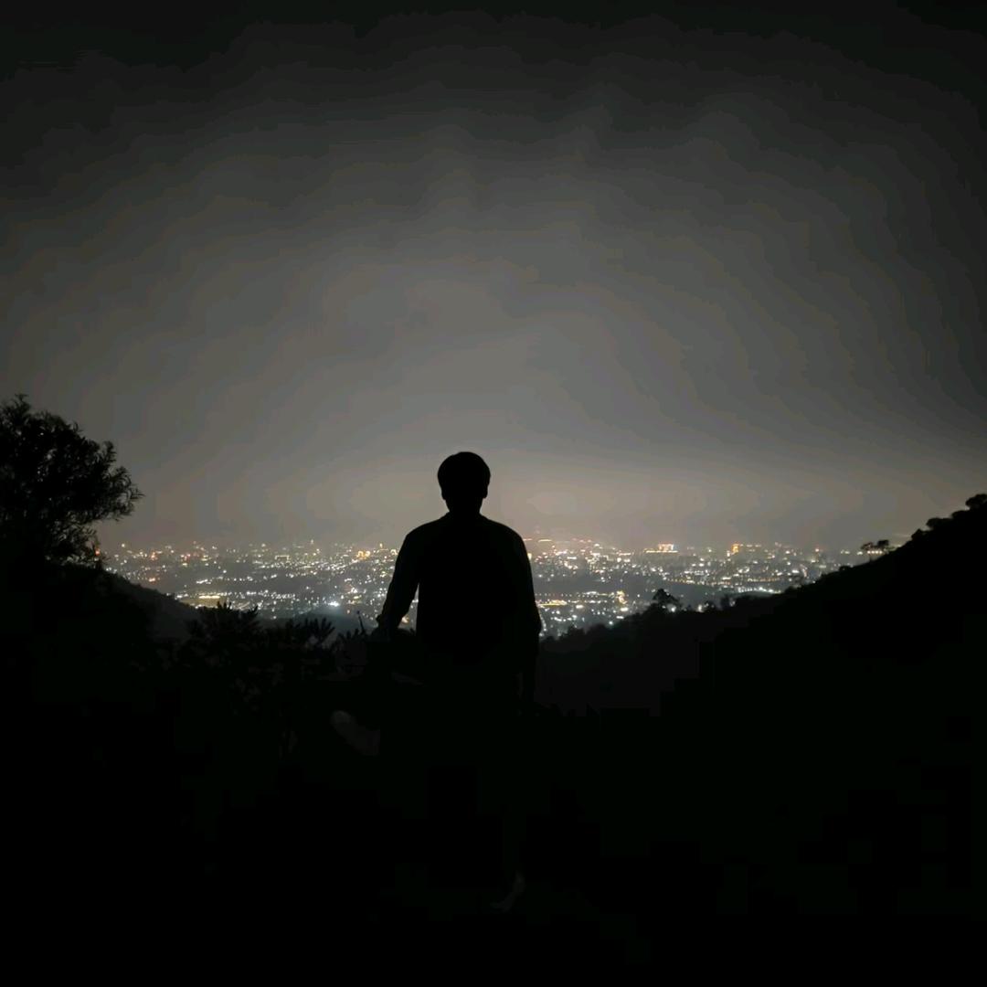 南风微凉