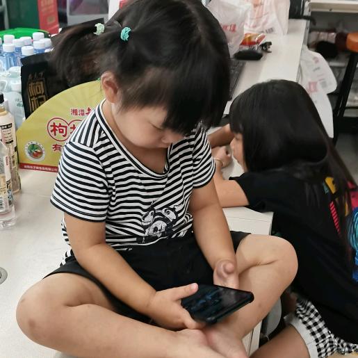 疯小怪父女