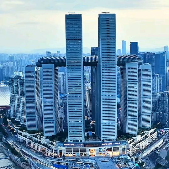 罗二娃重庆摆摊