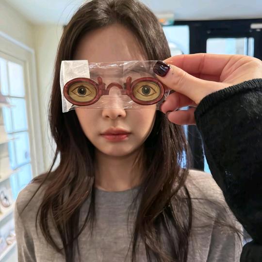 我睡觉的时候不 困