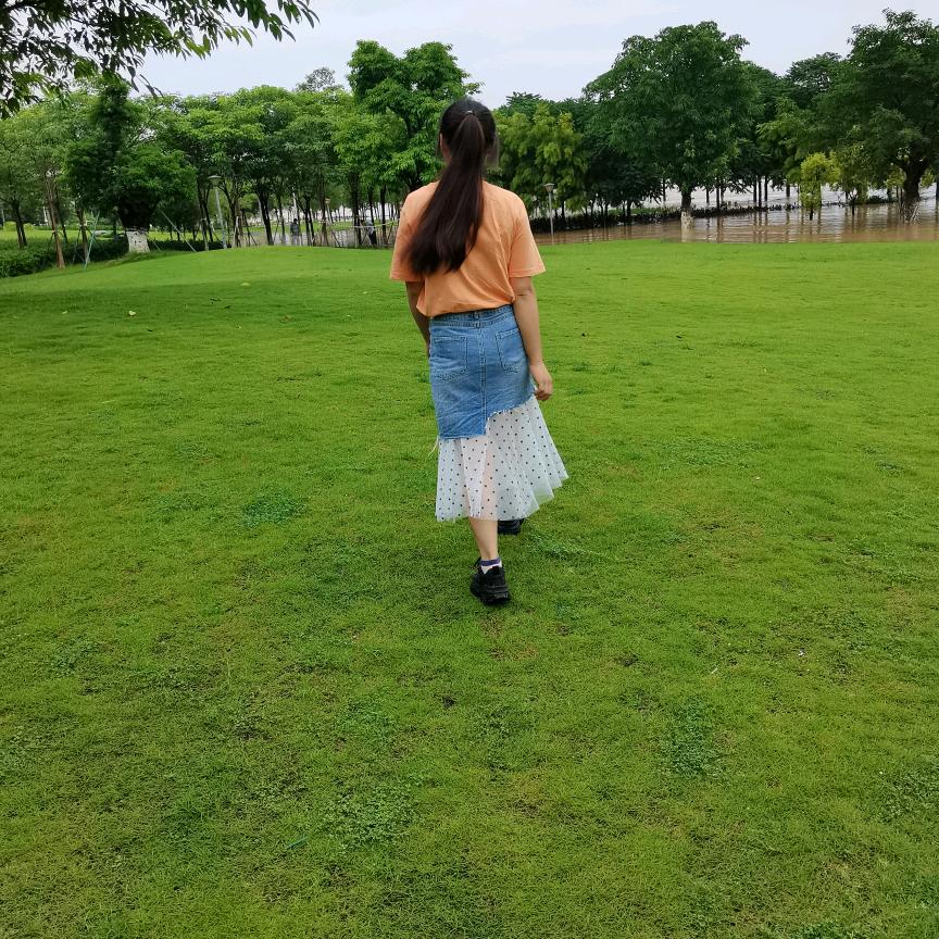 不为往事忧只为余生笑