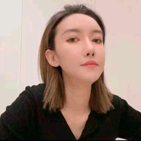 张张越👑穿搭