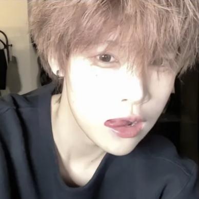 360℃飞天螺旋拉屎后掉进茅坑