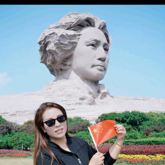 奇盏祥穆旅拍店