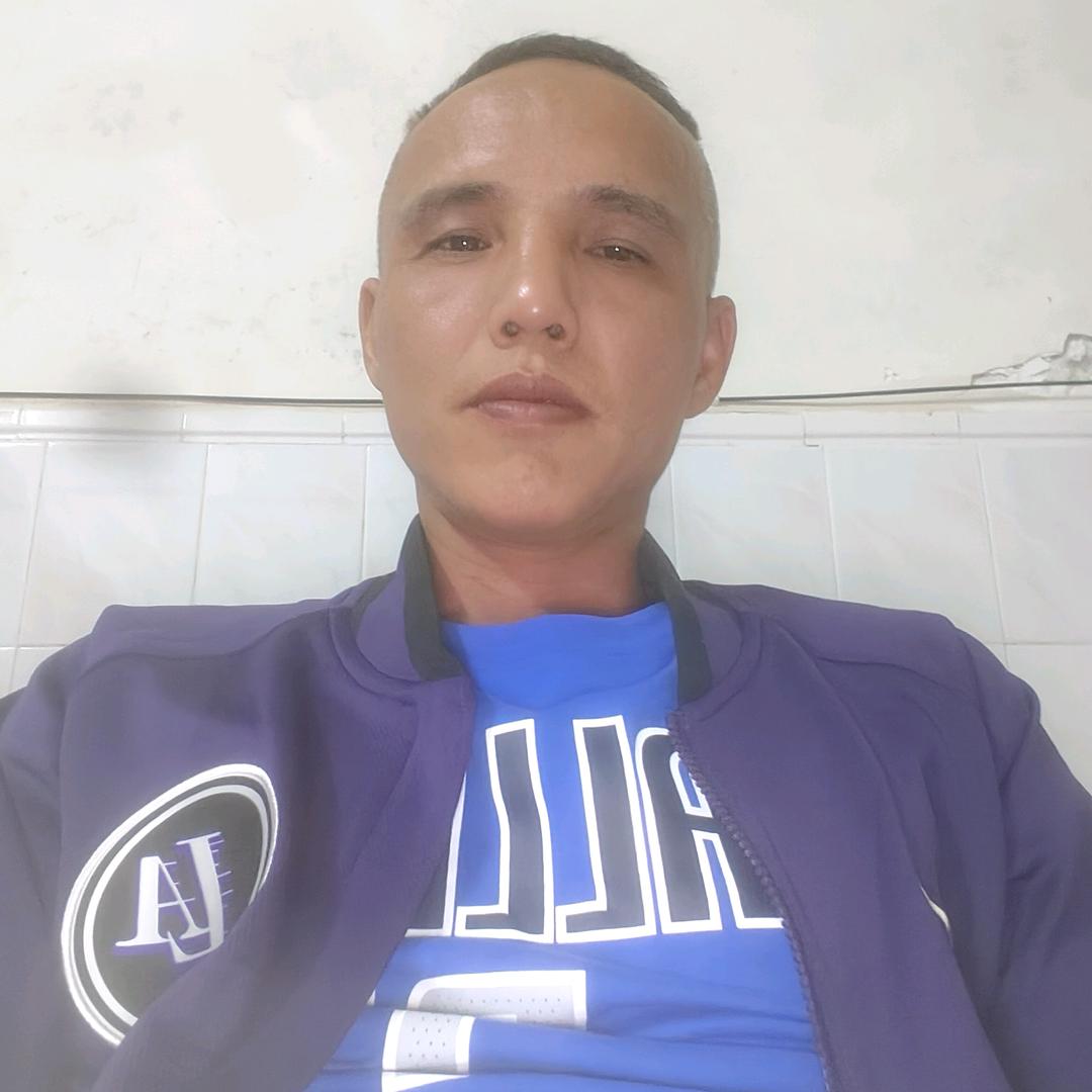 王安乐开心过每一天