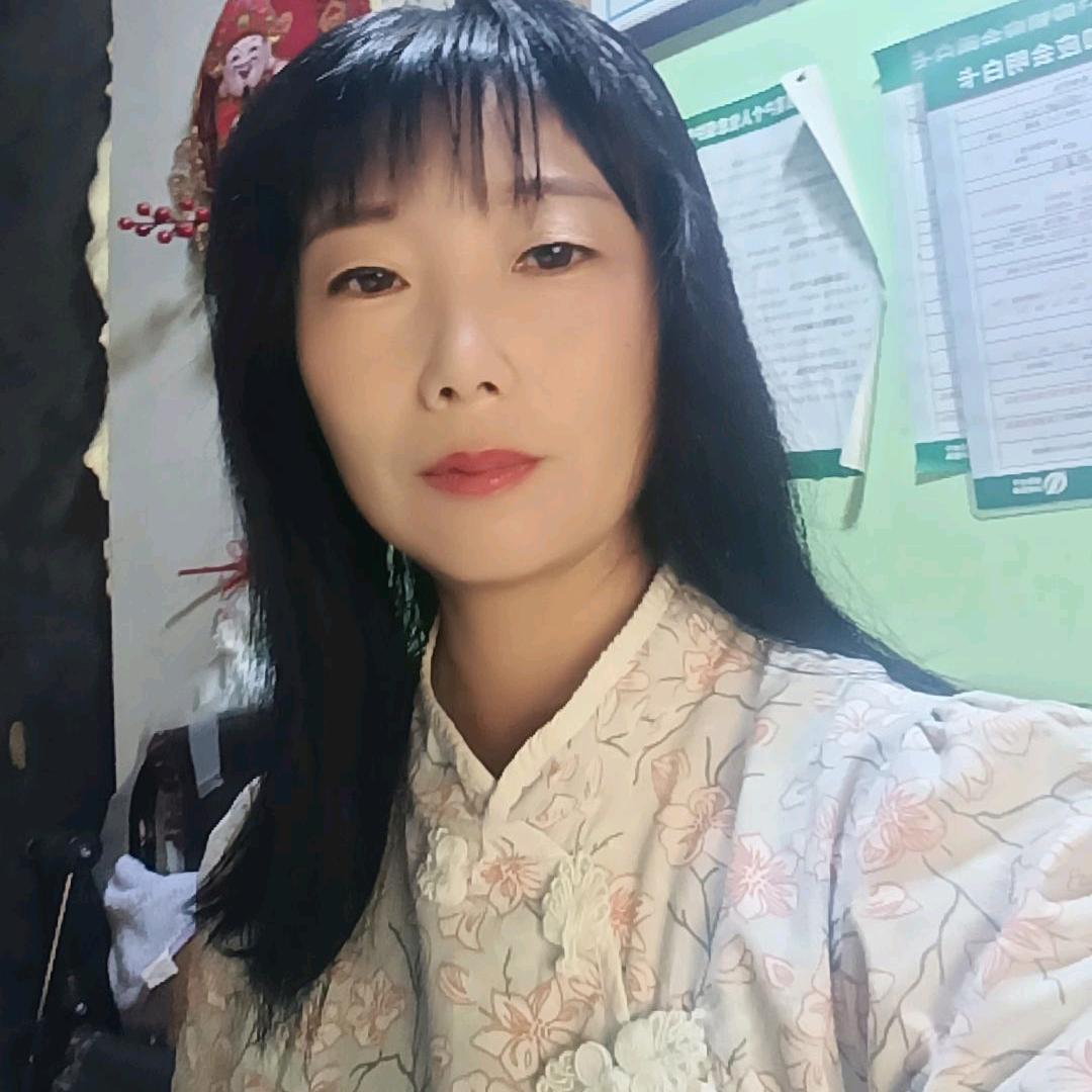 （逍遥姐）是小个子🌷