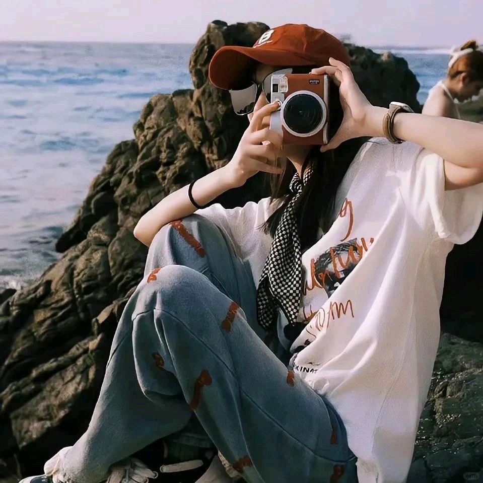 傲娇帝王海城少女头像