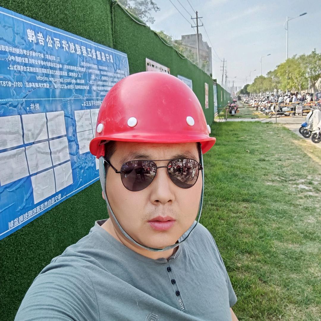 群主张建明<承蒙厚爱>