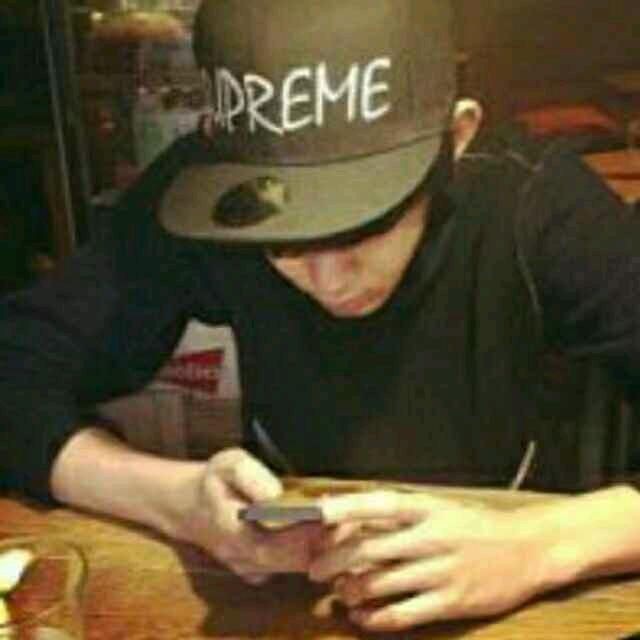 曾是少年。
